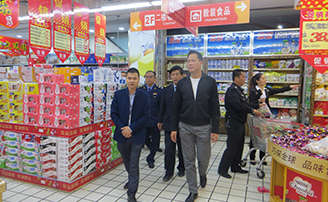 市委领导视察盛盛百佳汇东方解放店